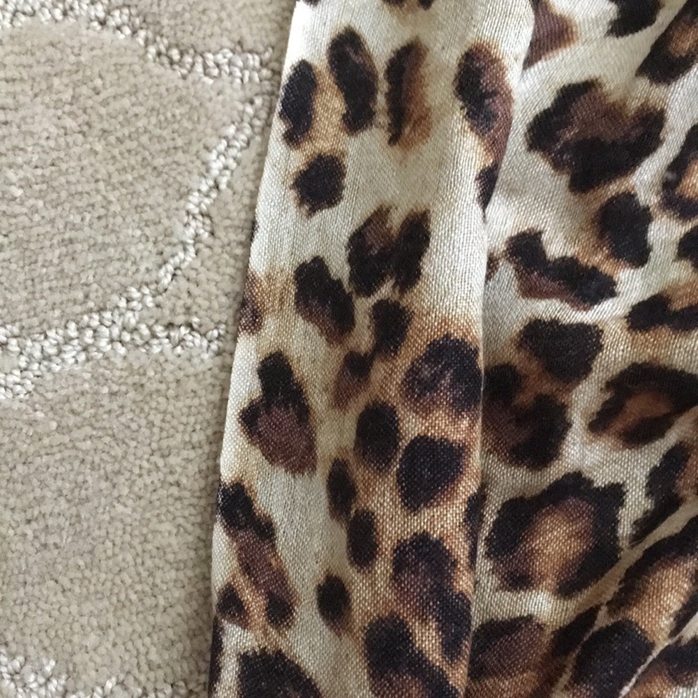 Leopard Print Scarf - Picture 8 of 8